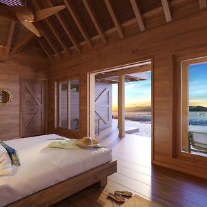 Deluxe Suite Sea View